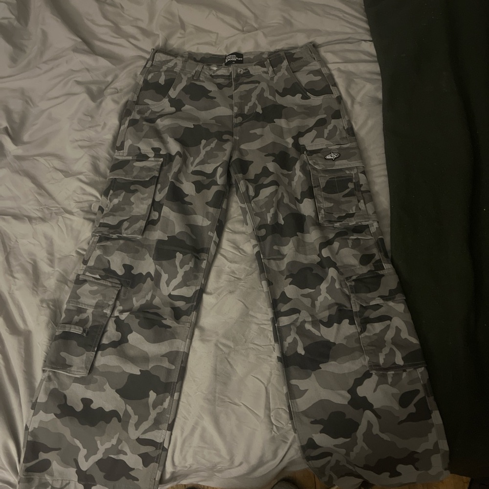 Unisex Grey Basic Pleasure Mode camo cargo pants “Invisible Cargo Pant”